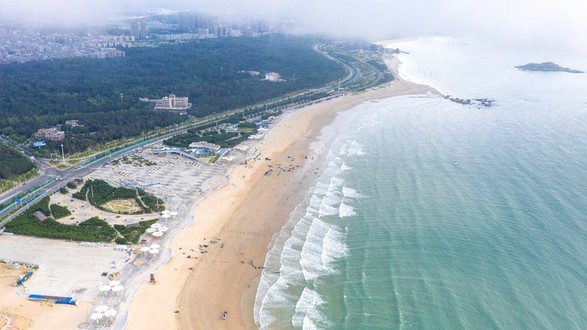 Longwangtou Beach