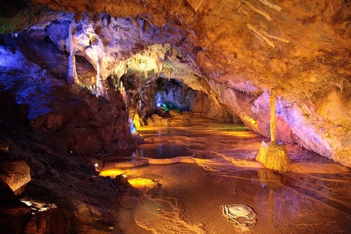 Lingyan Cave