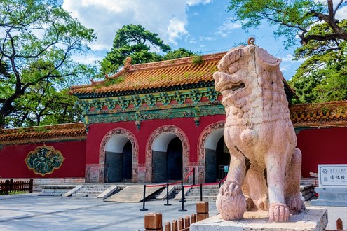 Östlicher Mausoleumspark-Qing Fuling